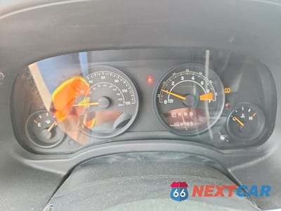 Zdjęcie 9 z 12 samochodu: 2016 JEEP PATRIOT SPORT VIN:1C4NJRBB4GD545451 - miniatura
