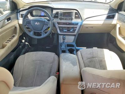Zdjęcie 8 z 12 samochodu: 2015 HYUNDAI SONATA SE VIN:5NPE24AF0FH167285 - miniatura