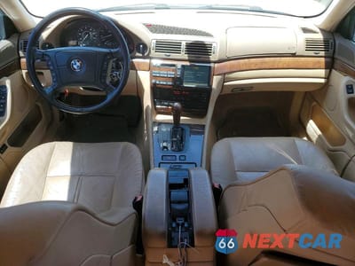 Zdjęcie 8 z 12 samochodu: 2001 BMW 740 IL VIN:WBAGH83421DP19651 - miniatura