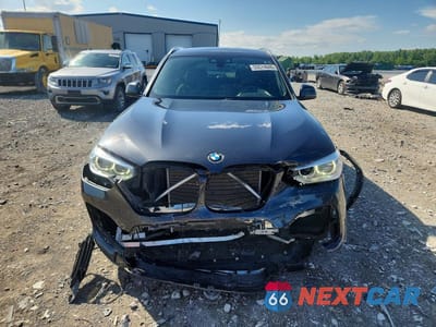 Piąte zdjęcie samochodu w środku: 2019 BMW X3 XDRIVE30I VIN:5UXTR9C53KLE17839 - miniatura