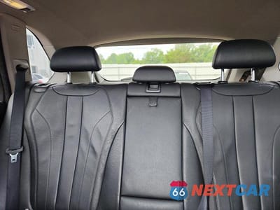 Zdjęcie 10 z 13 samochodu: 2015 BMW X5 XDRIVE35I VIN:5UXKR0C55F0P07317 - miniatura