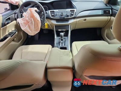Zdjęcie 7 z 12 samochodu: 2015 HONDA ACCORD LX VIN:1HGCR2F33FA057104 - miniatura