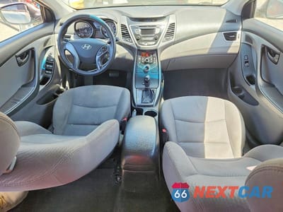 Zdjęcie 8 z 12 samochodu: 2016 HYUNDAI ELANTRA SE VIN:5NPDH4AE8GH718906 - miniatura