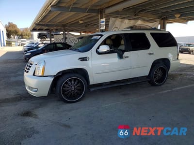2007 CADILLAC ESCALADE LUXURY 1GYFK63847R339045 - główne zdjęcie licytacji z USA - miniatura