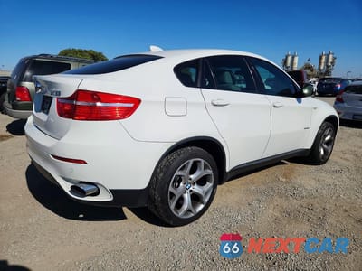 Trzecie zdjęcie samochodu z tyłu: 2012 BMW X6 XDRIVE35I VIN:5UXFG2C54CLX09850 - miniatura