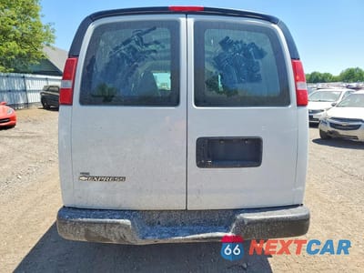 Zdjęcie 6 z 14 samochodu: 2018 CHEVROLET EXPRESS 2500 CARGO DELIVERY VAN VIN:1GCWGAFP9J1241938 - miniatura