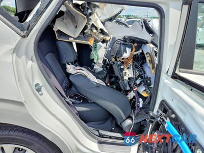 Zdjęcie 20 z 27 samochodu: 2021 KIA SOUL LX VIN:KNDJ23AU4M7790076 - miniatura
