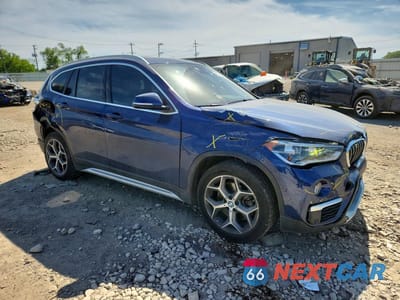 Czwarte zdjęcie samochodu z boku: 2019 BMW X1 SDRIVE28I VIN:WBXHU7C5XK3H44638 - miniatura