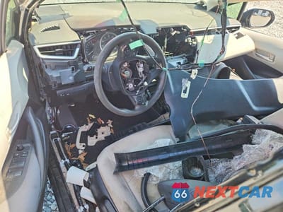 Zdjęcie 8 z 12 samochodu: 2020 TOYOTA COROLLA LE VIN:JTDEPRAE3LJ011962 - miniatura