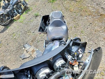 Piąte zdjęcie samochodu w środku: 2007 HARLEY-DAVIDSON FLHX VIN:1HD1KB4187Y718161 - miniatura