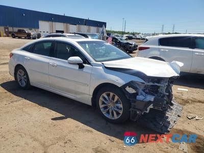 Czwarte zdjęcie samochodu z boku: 2022 TOYOTA AVALON XLE VIN:4T1AA1AB4NU014048 - miniatura