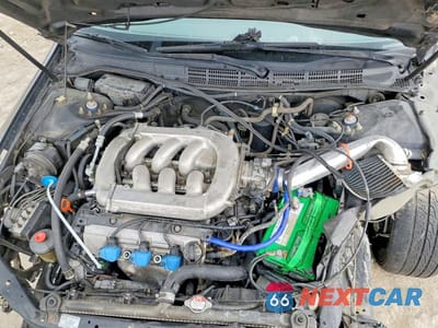Zdjęcie 11 z 13 samochodu: 2001 HONDA ACCORD EX VIN:1HGCG16581A022021 - miniatura