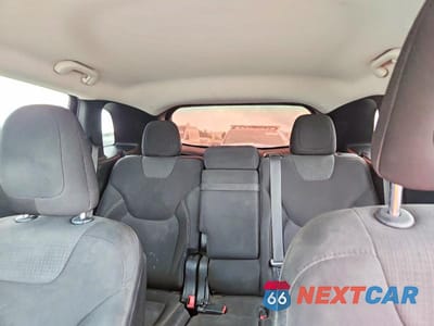 Zdjęcie 10 z 13 samochodu: 2015 JEEP CHEROKEE LATITUDE VIN:1C4PJLCB7FW627696 - miniatura