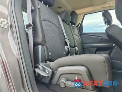 Zdjęcie 11 z 13 samochodu: 2018 DODGE JOURNEY SE VIN:3C4PDCAB8JT363932 - miniatura
