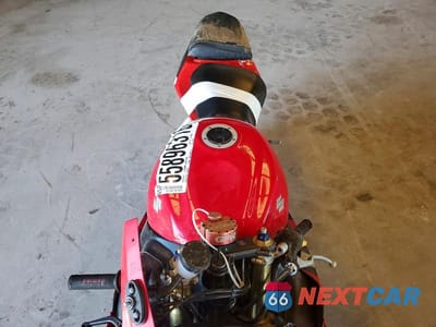 Piąte zdjęcie samochodu w środku: 2005 SUZUKI GSX-R600 K VIN:JS1GN7CA252106162 - miniatura