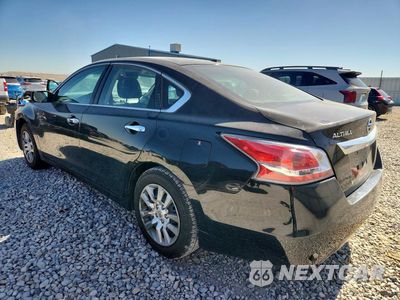 Drugie zdjęcie samochodu z przodu: 2015 NISSAN ALTIMA 2.5 S VIN:1N4AL3AP5FN893938 - miniatura