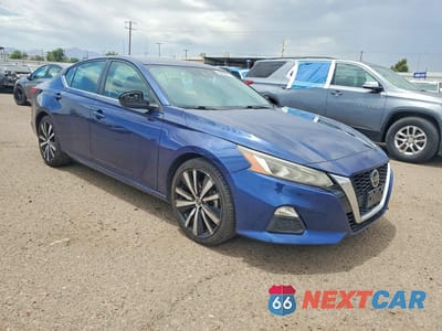 Czwarte zdjęcie samochodu z boku: 2021 NISSAN ALTIMA SR VIN:1N4BL4CV2MN413101 - miniatura