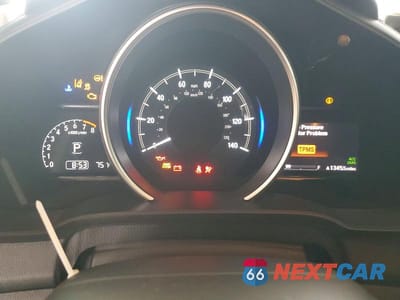 Zdjęcie 9 z 13 samochodu: 2018 HONDA FIT EX VIN:3HGGK5H89JM719876 - miniatura