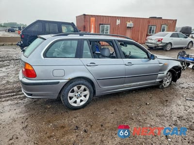 Trzecie zdjęcie samochodu z tyłu: 2003 BMW 325 XIT VIN:WBAEP33403PF03413 - miniatura