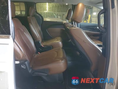 Zdjęcie 11 z 13 samochodu: 2017 CHRYSLER PACIFICA LIMITED VIN:2C4RC1GG3HR560586 - miniatura