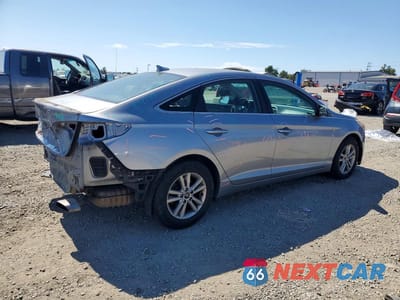 Trzecie zdjęcie samochodu z tyłu: 2015 HYUNDAI SONATA SE VIN:5NPE24AF9FH236152 - miniatura