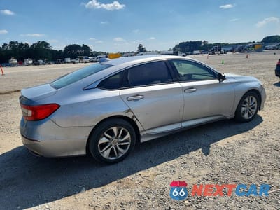 Trzecie zdjęcie samochodu z tyłu: 2019 HONDA ACCORD LX VIN:1HGCV1F18KA136413 - miniatura