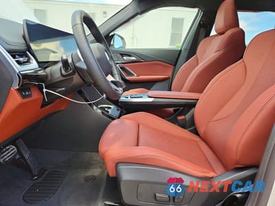 Zdjęcie 7 z 12 samochodu: 2026 BMW X1 XDRIVE28I VIN:WBX73EF00T5620416 - miniatura