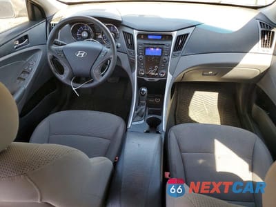 Zdjęcie 8 z 12 samochodu: 2013 HYUNDAI SONATA GLS VIN:5NPEB4AC9DH704643 - miniatura