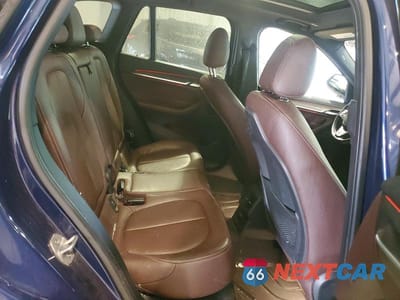 Zdjęcie 11 z 13 samochodu: 2016 BMW X1 XDRIVE28I VIN:WBXHT3C32GP883105 - miniatura
