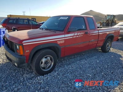1990 DODGE DAKOTA SPORT 1B7GL63X6LS702740 - główne zdjęcie licytacji z USA - miniatura