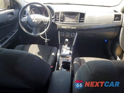 Zdjęcie 8 z 12 samochodu: 2017 MITSUBISHI LANCER ES VIN:JA32V2FW8HU001921 - miniatura