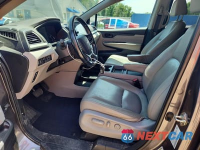 Zdjęcie 7 z 14 samochodu: 2019 HONDA ODYSSEY TOURING VIN:5FNRL6H82KB118664 - miniatura