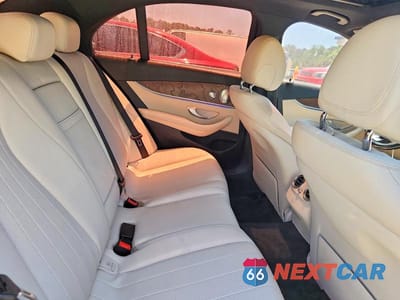 Zdjęcie 10 z 12 samochodu: 2017 MERCEDES-BENZ E 300 VIN:WDDZF4JB2HA057602 - miniatura