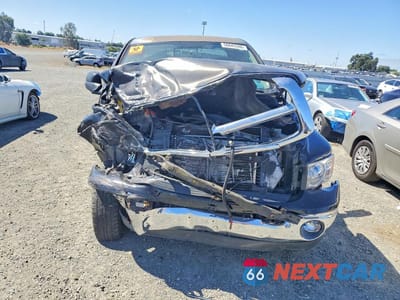 Piąte zdjęcie samochodu w środku: 2004 DODGE RAM 2500 ST VIN:3D7KU28CX4G237416 - miniatura