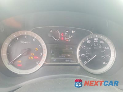 Zdjęcie 9 z 12 samochodu: 2014 NISSAN SENTRA SV VIN:3N1AB7AP2EY206276 - miniatura