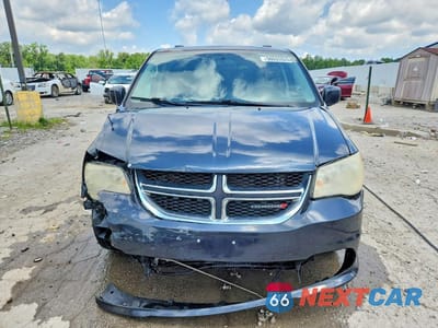 Piąte zdjęcie samochodu w środku: 2014 DODGE GRAND CARAVAN SXT VIN:2C4RDGCGXER259847 - miniatura