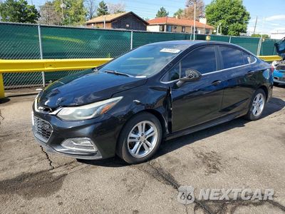 2017 CHEVROLET CRUZE LT 1G1BE5SM2H7261195 - główne zdjęcie licytacji z USA - miniatura