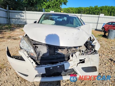 Piąte zdjęcie samochodu w środku: 2013 NISSAN SENTRA S VIN:3N1AB7AP8DL769974 - miniatura