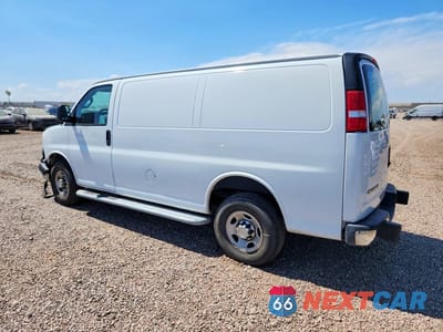 Drugie zdjęcie samochodu z przodu: 2022 CHEVROLET EXPRESS G2500 VIN:1GCWGAFP1N1224721 - miniatura