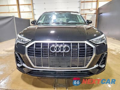 Piąte zdjęcie samochodu w środku: 2024 AUDI Q3 PREMIUM S LINE 45 VIN:WA1DECF38R1060163 - miniatura