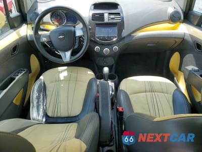 Zdjęcie 8 z 12 samochodu: 2014 CHEVROLET SPARK 1LT VIN:KL8CD6S97EC536880 - miniatura