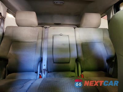 Zdjęcie 10 z 13 samochodu: 2008 JEEP COMMANDER SPORT VIN:1J8HG48K48C161479 - miniatura