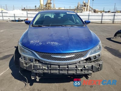Piąte zdjęcie samochodu w środku: 2015 CHRYSLER 200 LIMITED VIN:1C3CCCAB3FN669448 - miniatura