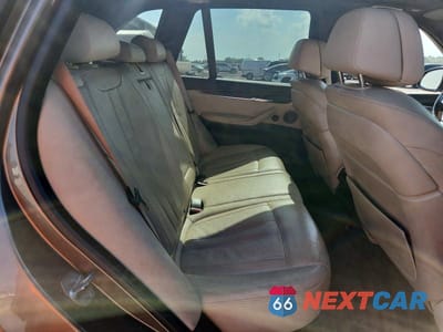 Zdjęcie 10 z 12 samochodu: 2017 BMW X5 XDR40E VIN:5UXKT0C30H0S81684 - miniatura