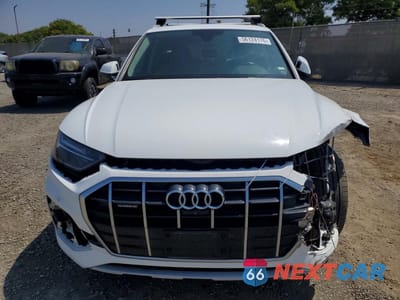 Piąte zdjęcie samochodu w środku: 2021 AUDI Q5 PREMIUM PLUS VIN:WA1BAAFY9M2019448 - miniatura