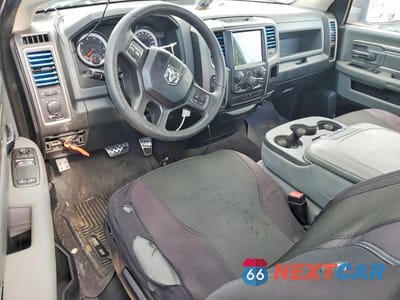Zdjęcie 8 z 12 samochodu: 2014 RAM 1500 ST VIN:3C6JR6AG9EG331128 - miniatura