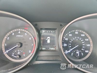 Zdjęcie 9 z 14 samochodu: 2017 HYUNDAI SANTA FE SPORT 2.4L VIN:5XYZT3LB1HG410874 - miniatura