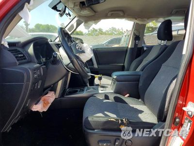 Zdjęcie 7 z 13 samochodu: 2014 TOYOTA 4RUNNER SR5 VIN:JTEZU5JR7E5065021 - miniatura