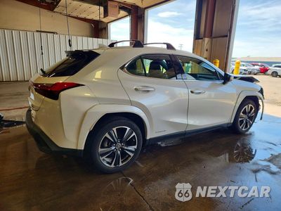 Trzecie zdjęcie samochodu z tyłu: 2022 LEXUS UX 250H BASE VIN:JTHP9JBH5N2062629 - miniatura
