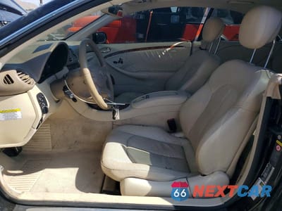 Zdjęcie 7 z 12 samochodu: 2008 MERCEDES-BENZ CLK 350 VIN:WDBTJ56J08F256122 - miniatura